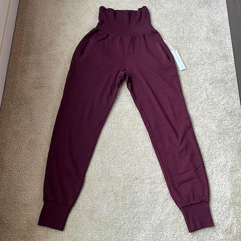 Young, Fabulous, & Broke Small Burgundy Sweatpant Joggers